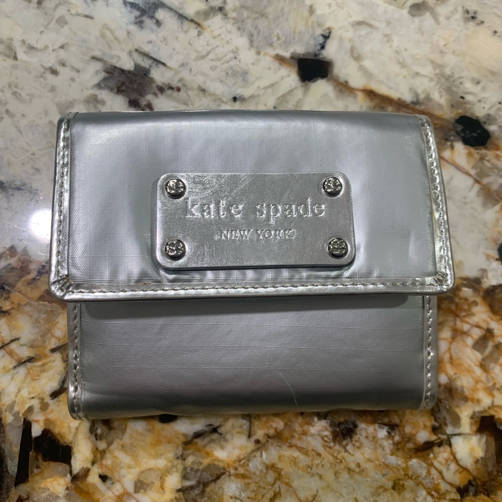 kate spade silver wallet